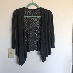 Women’s cardigan.
